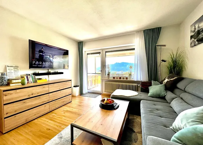 Moderne, 1-Zimmer Ferienwohnung Mit Bergblick