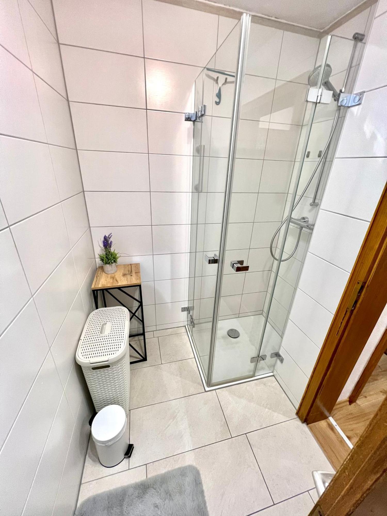 Apartment Moderne, 1-zimmer Mit Bergblick